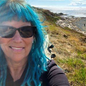 Meet your Posher, Jule